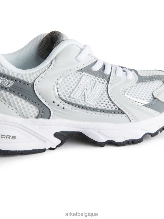 ARKET new balance 530 baskets pour jeunes enfants Blanc gris T46DR1408 chaussure