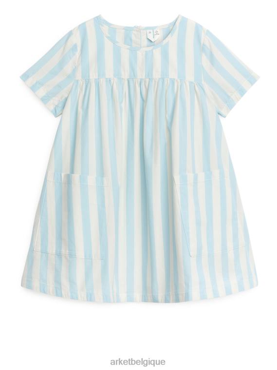 ARKET robe en popeline de coton pima enfants blanc/bleu clair T46DR1372 vêtements