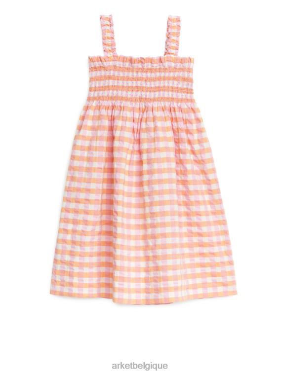 ARKET robe smockée en seersucker enfants orange/à carreaux T46DR1376 vêtements