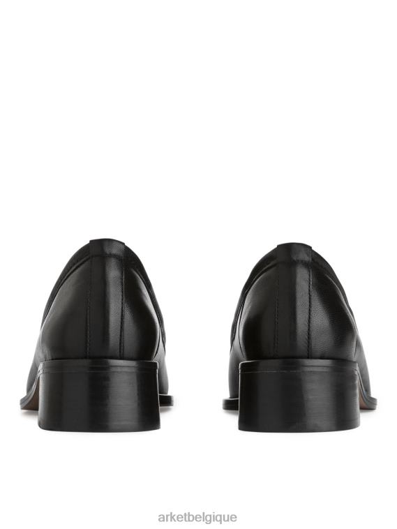 ARKET mocassins en cuir à bout carré femmes noir T46DR689 chaussure