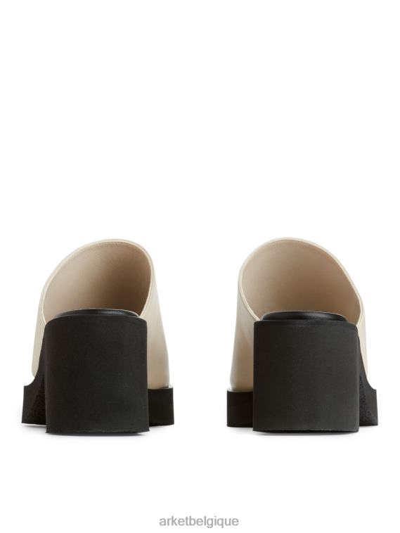 ARKET grosses sandales à enfiler en cuir femmes blanc cassé/noir T46DR696 chaussure
