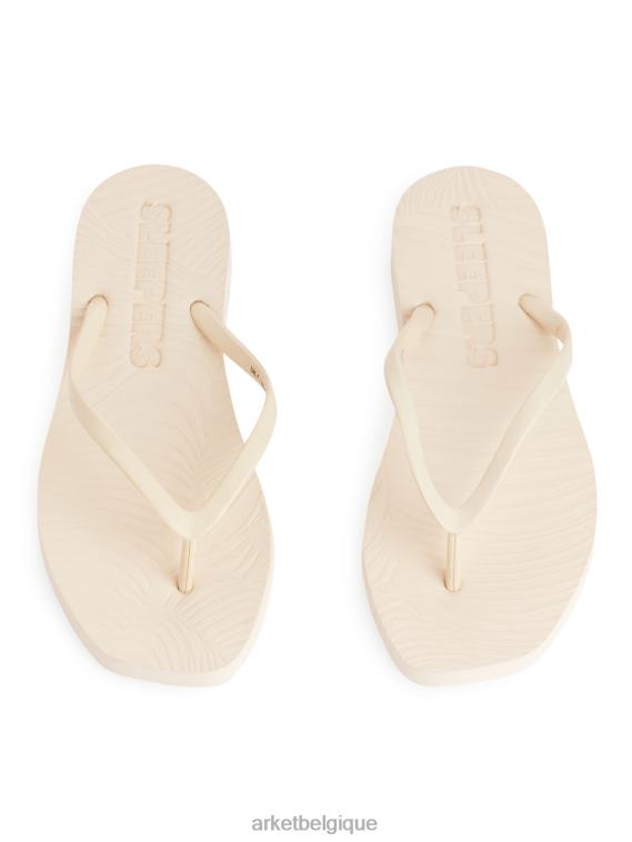 ARKET tongs fuselées femmes Lait de poule T46DR708 chaussure