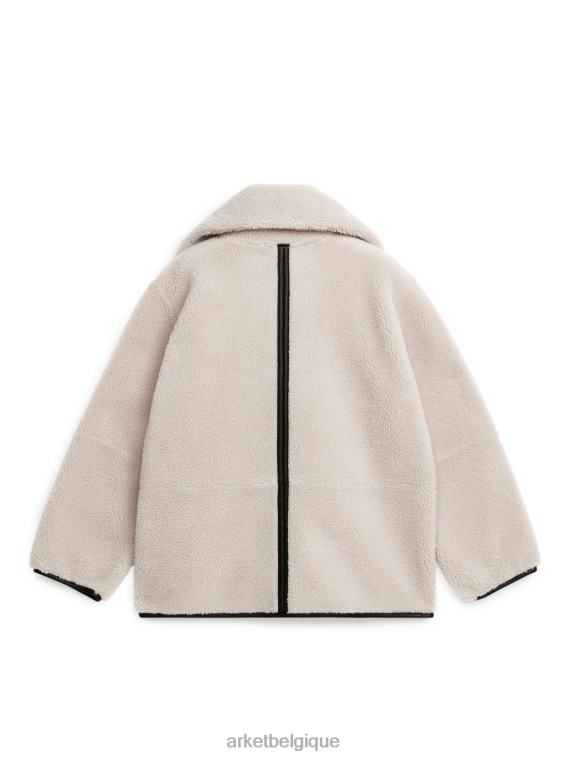 ARKET veste en cuir à poils détaillés femmes beige clair/noir T46DR477 vêtements