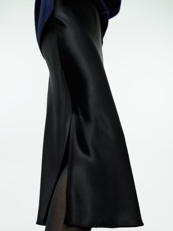 ARKET jupe en satin coupée en biais femmes noir T46DR241 vêtements