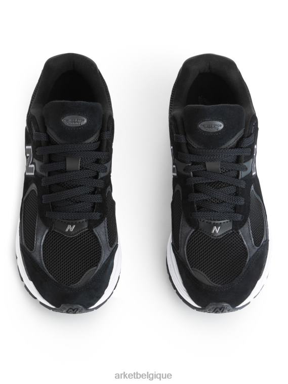 ARKET baskets new balance 2002r Hommes gris noir T46DR1262 chaussure