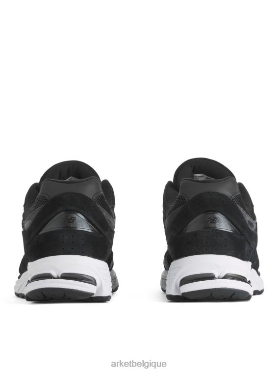 ARKET baskets new balance 2002r Hommes gris noir T46DR1262 chaussure