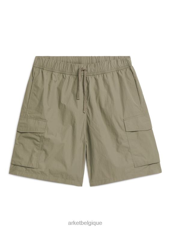 ARKET short utilitaire actif Hommes vert kaki T46DR1129 vêtements
