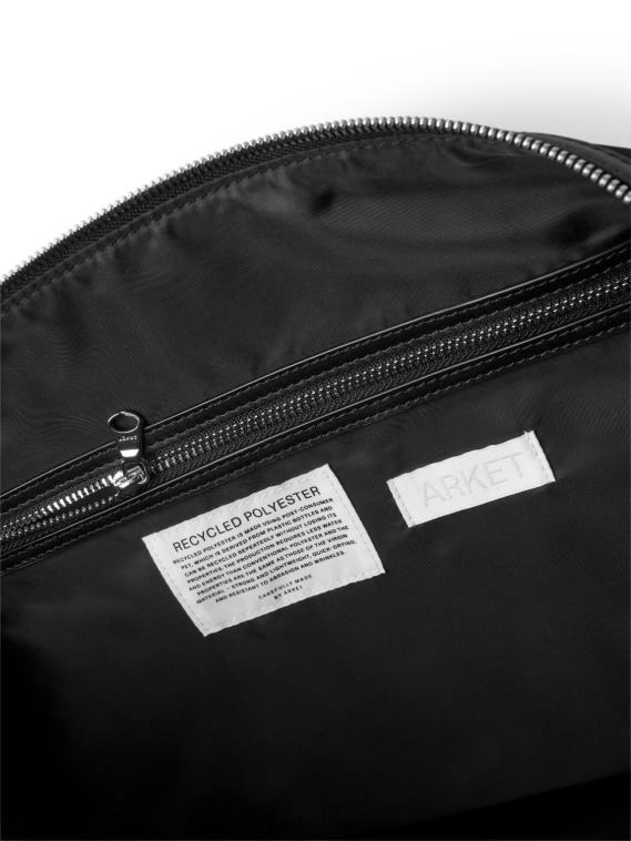 ARKET sac porté épaule à détails en cuir unisexe noir T46DR754 Sacs